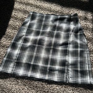 Super cute Brandy Melville skirt